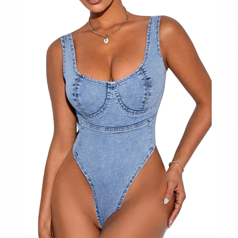 Milumia Women's Scoop Neck Denim Bodysuit